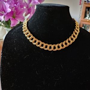 Heavy Gold Tone Chain Necklace